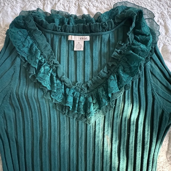 Vintage Teal Ruffled Long Sleeve Top 55% Silk - Picture 4 of 10